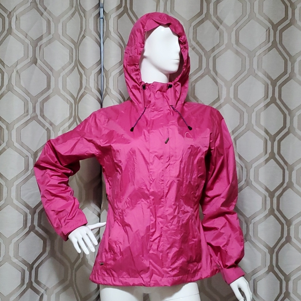Perfect pink rain poncho